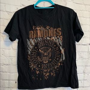 Women’s black graphic Ramones tee.